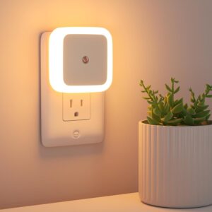 Smart LED Night Light Bulb with Dim Warm White Glow | Energy Efficient LED Bulb for Daily Use in Home, Stairs, Kitchen, Bathroom, Wardrobe (Warm White - Pack of 1)